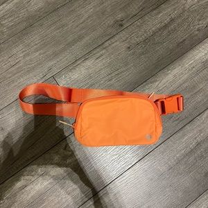 LULULEMON belt bag